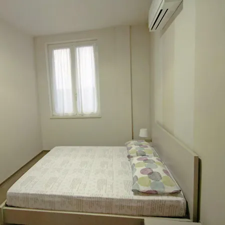 Apartamento Locazione Turistica Area 123-2 *
